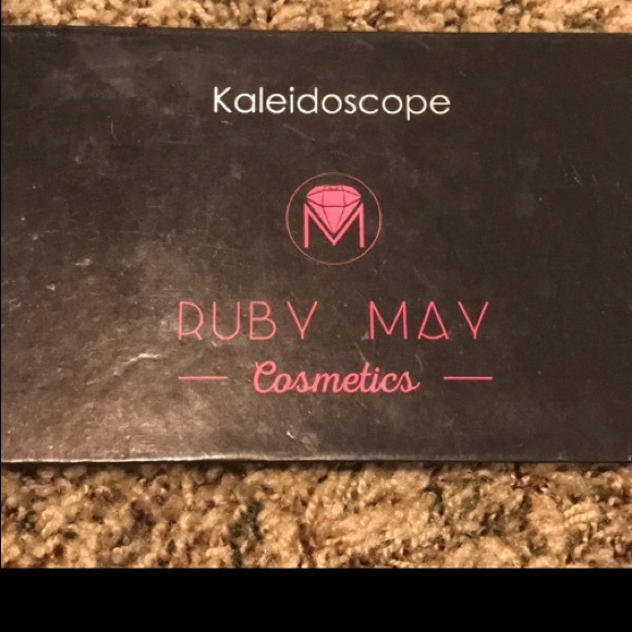 Ruby May Cosmetics Kaleidoscope Palette - Picture 2 of 3